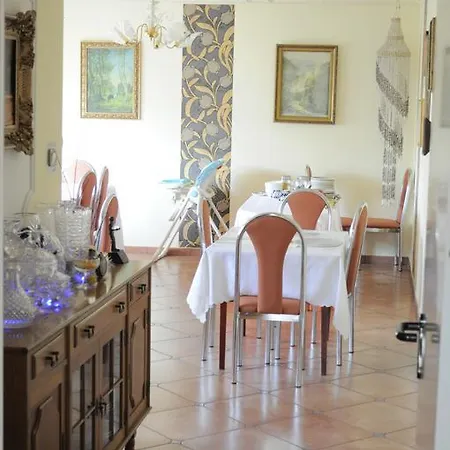 Pensjonat U Janiny Boleslawiec Guest house